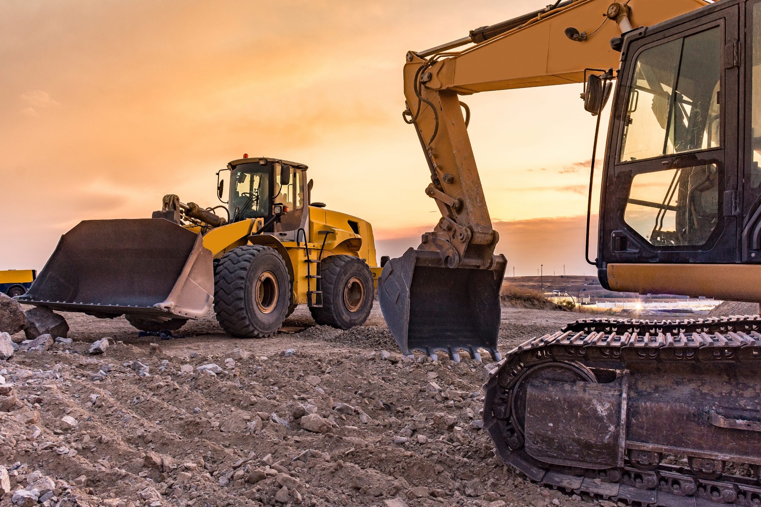 5 Reasons to Sell Your Construction Equipment with Miedema’s