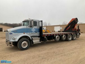 2007 Kenworth T800B Flatbed Knuckleboom Crane Truck