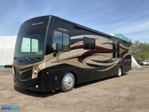 2014 Fleetwood Excursion M-35B Motorhome